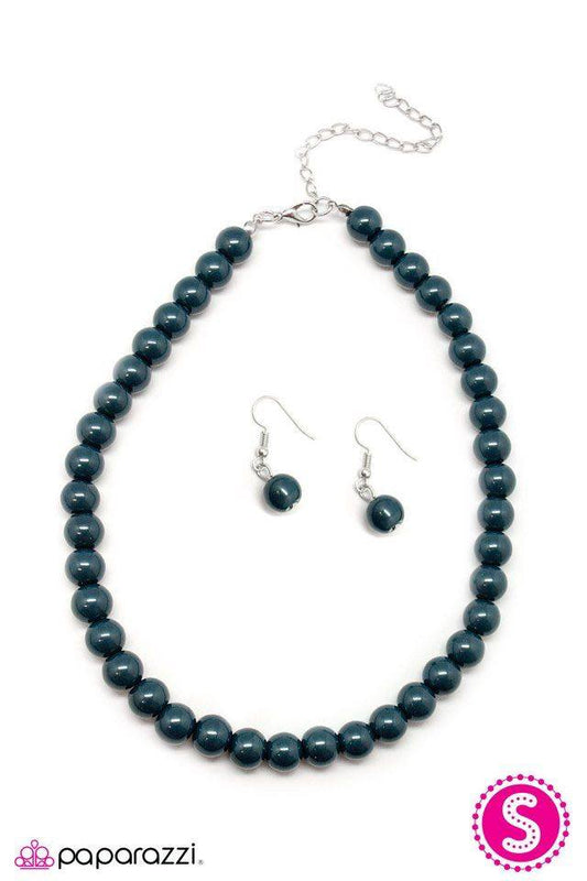 Not Your Mamas Pearls - Dark Blue